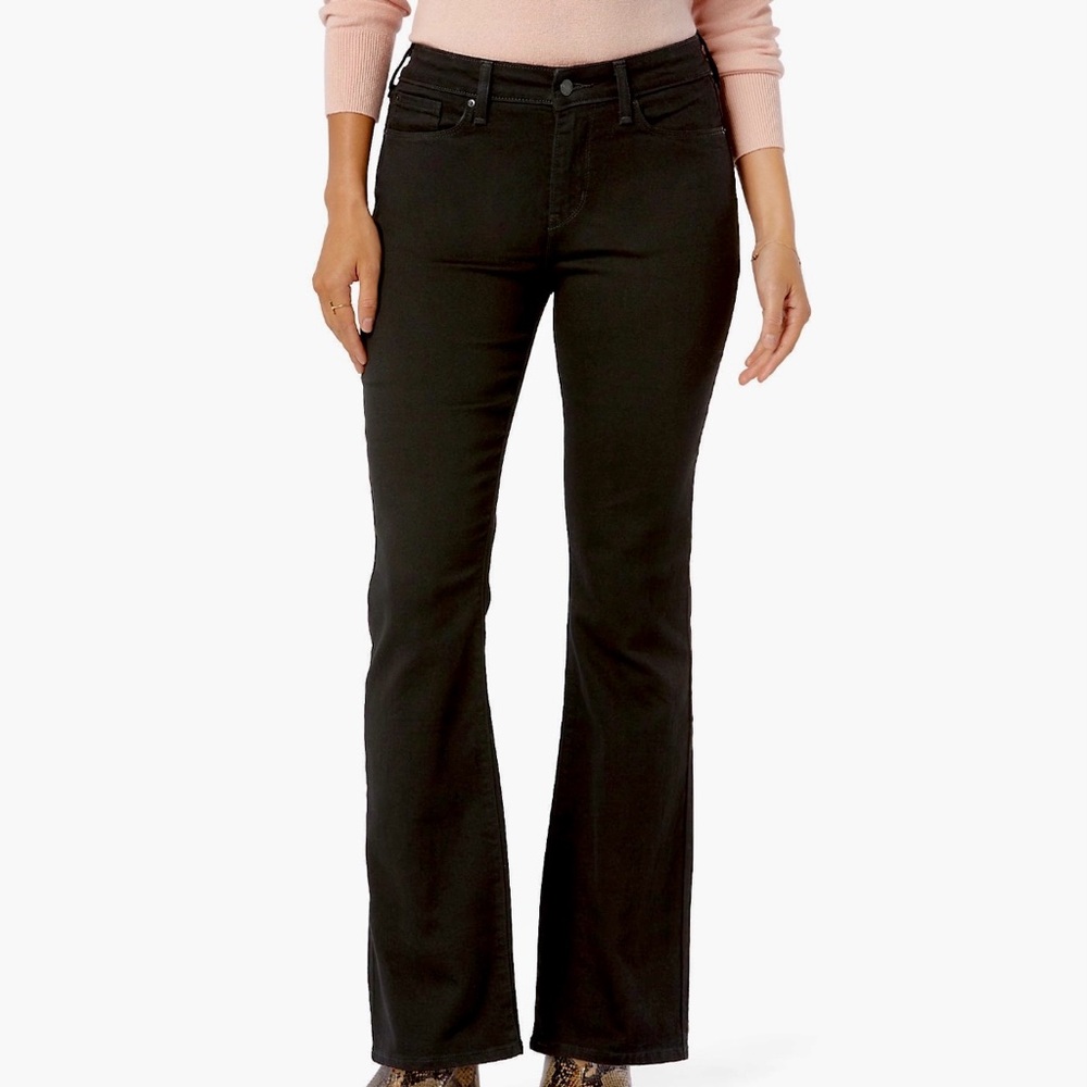 Levi’s Signature At Waist Bootcut Black Women's Jeans - Picture 2 of 11